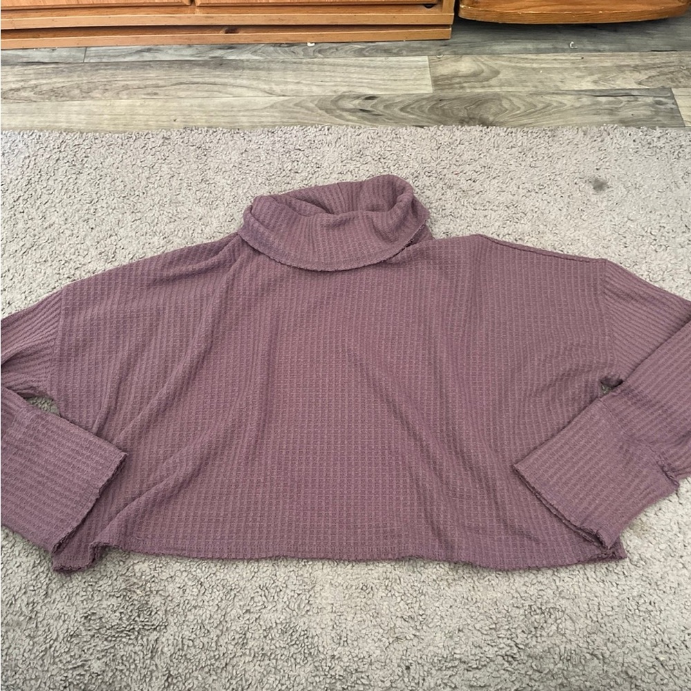 wild fable purple turtleneck crop sweater size large